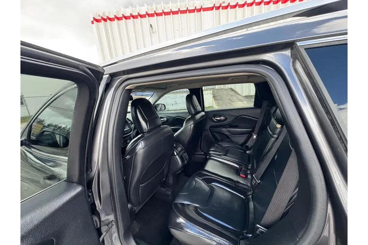 $5899 : Jeep Cherokee 2017 🚙 image 3