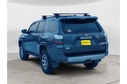 $29200 : Toyota 4Runner 2021 4x4 TRD thumbnail