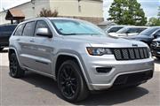 2019 Grand Cherokee Altitude thumbnail