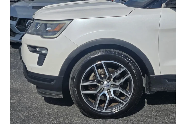 $14999 : Ford Explorer 2018 AWD Sport image 8