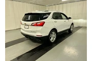 $17211 : Chevrolet Equinox 2020 4x4 P thumbnail