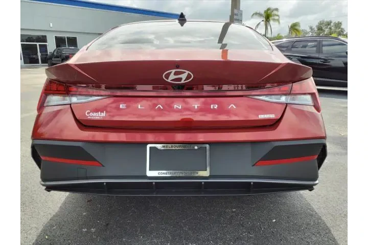 $26739 : Hyundai ELANTRA Hybrid 2025 image 6