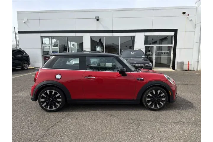 $24993 : MINI Hardtop 2 Door 2023 Coo image 7