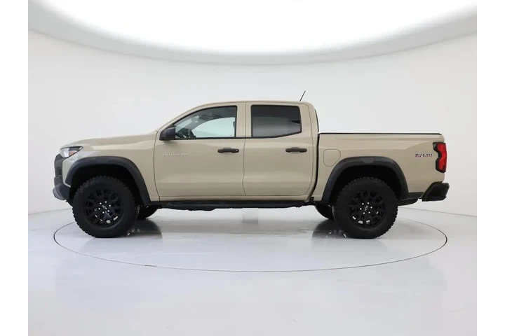 $37998 : Chevrolet Colorado 2024 4x4 image 3