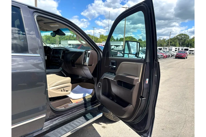 $27980 : 2015 Silverado 2500HD LTZ image 8