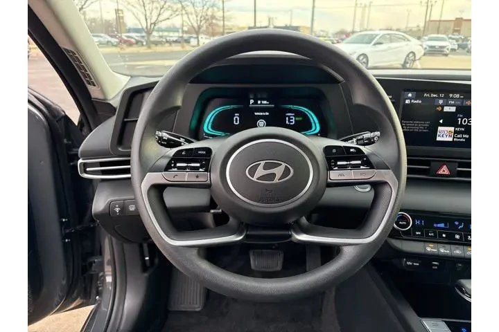 $24999 : Hyundai ELANTRA Hybrid 2025 image 7