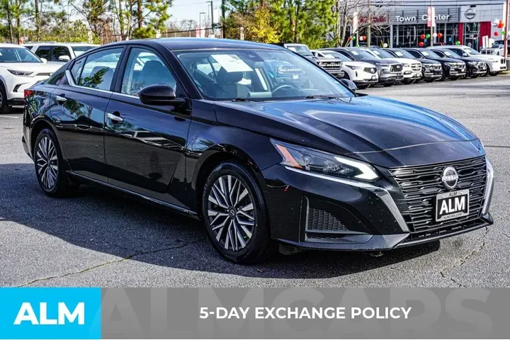 $17920 : Nissan Altima 2023 2.5 SV 4d image 4