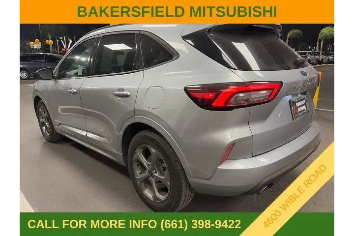 $21395 : Ford Escape 2023 ST-Line 4dr image 3