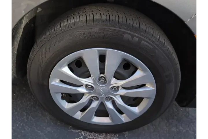 $20995 : Kia Soul 2025 S 4dr Crossove image 4