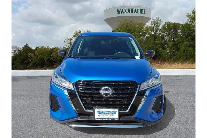 $18138 : Nissan Kicks 2024 S 4dr Cros image 2