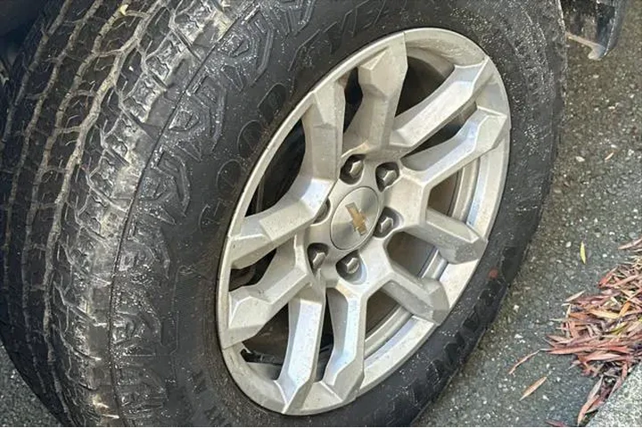 $36990 : Chevrolet Silverado 1500 202 image 6