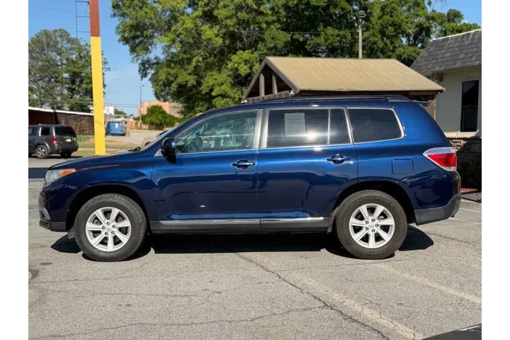 2012 Highlander image 4