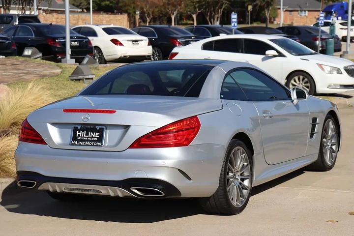 $40675 : 2018 SL 450 Roadster image 10
