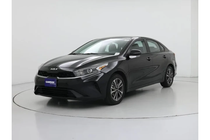$17998 : Kia Forte 2023 LXS 4dr Sedan image 4