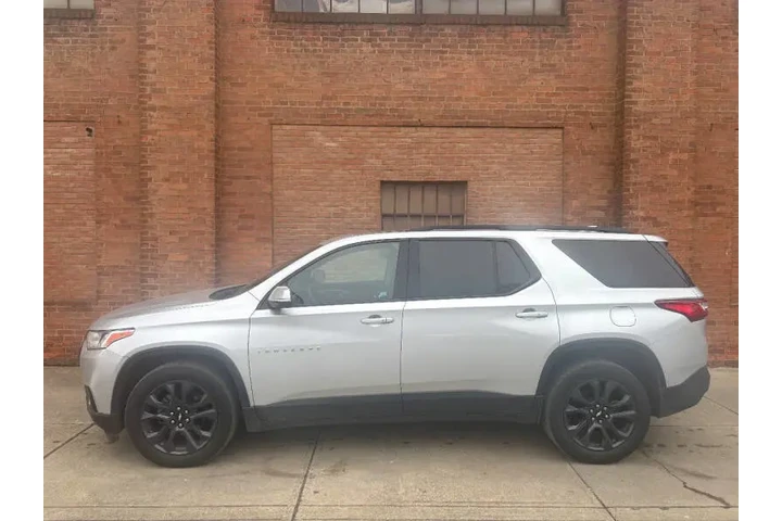$22500 : 2019 Traverse RS image 3