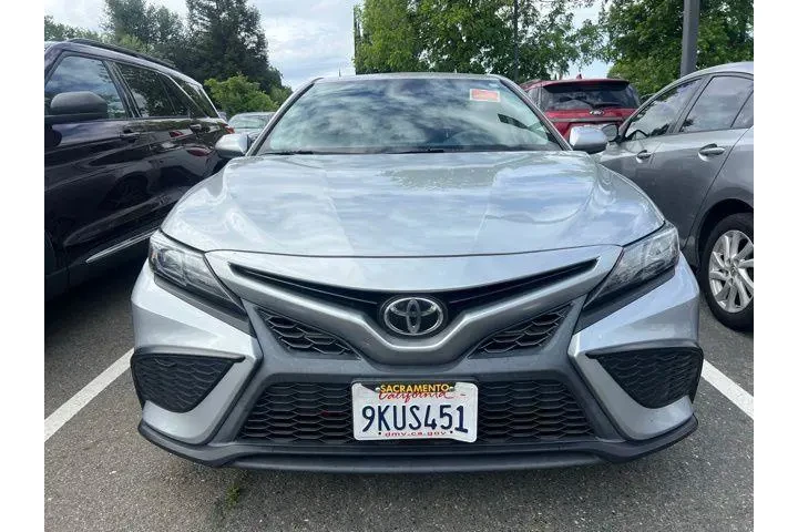 $23988 : Toyota Camry 2021 SE 4dr Sed image 2