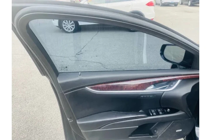 $8450 : 2013 XTS Premium Collection image 10