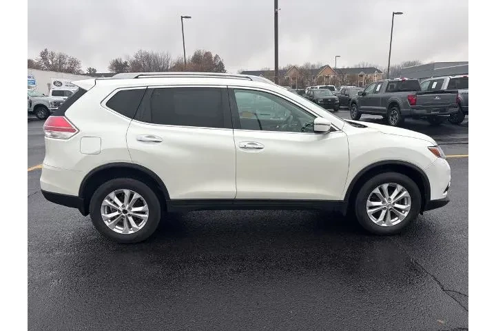 $14331 : Nissan Rogue 2016 AWD S 4dr image 4