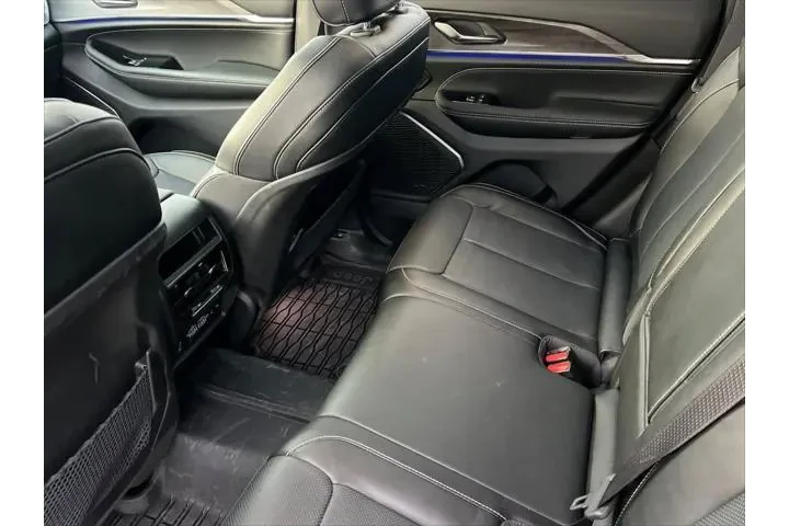 $38999 : Jeep Grand Cherokee 2024 4x4 image 4