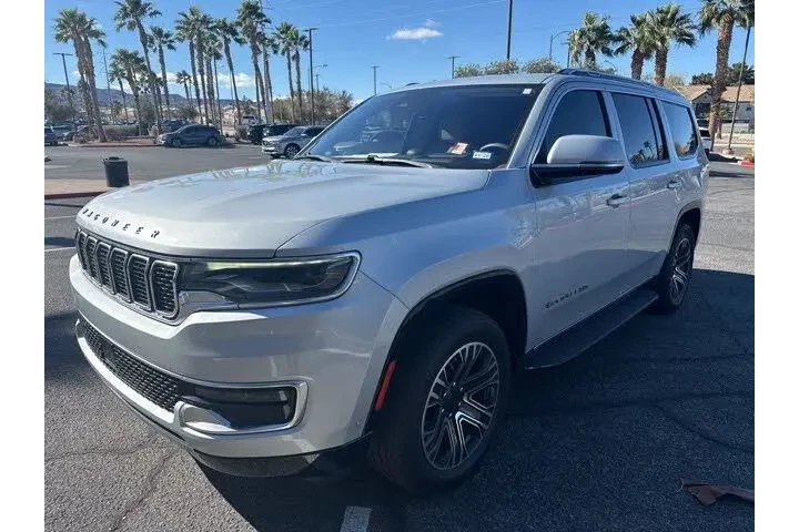 $35974 : Jeep Wagoneer 2022 4x2 Serie image 1