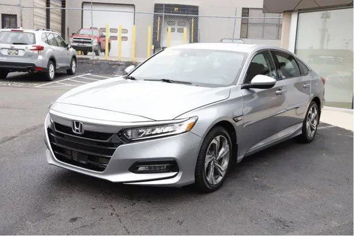 $17628 : Honda Accord 2018 EX 4dr Sed image 8