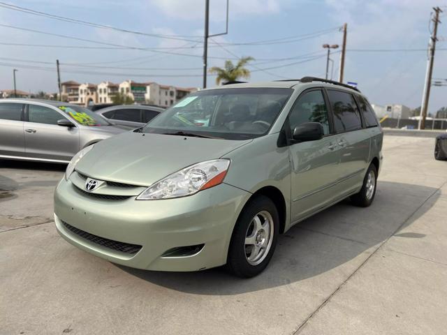 $11995 : 2010 TOYOTA SIENNA2010 TOYOTA image 4