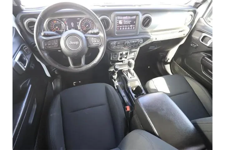 $27998 : Jeep Wrangler Unlimited 2021 image 6