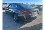 $17989 : Nissan Altima 2019 2.5 SV 4d thumbnail