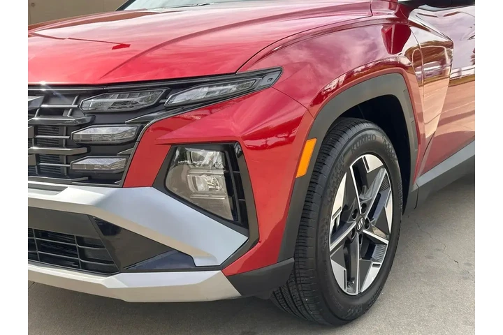 $27500 : Hyundai TUCSON 2025 SEL Conv image 9