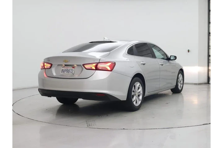 $13599 : Chevrolet Malibu 2020 LT 4dr image 8