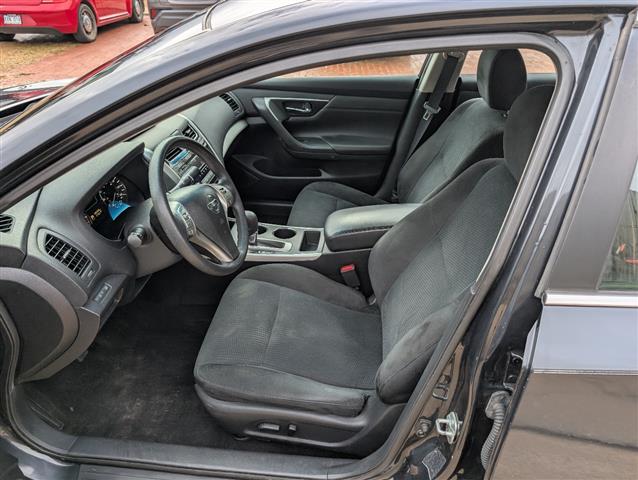 $9995 : 2015 Altima image 4