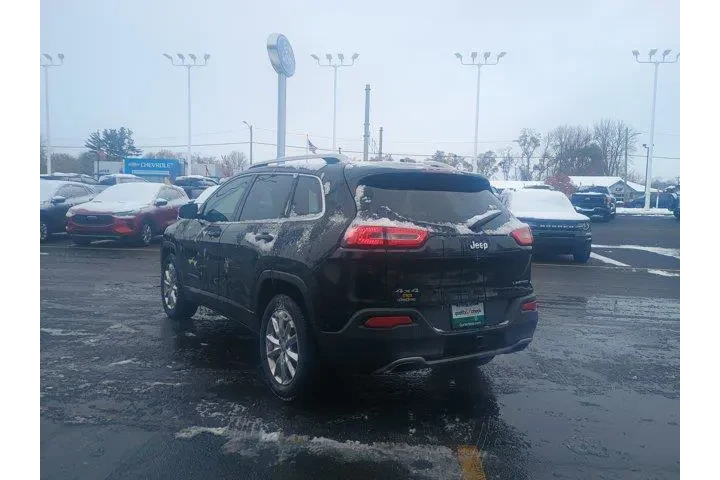 $10476 : Jeep Cherokee 2016 4x4 Limit image 6