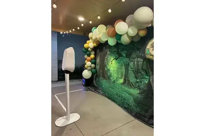 JM Photobooth image 4