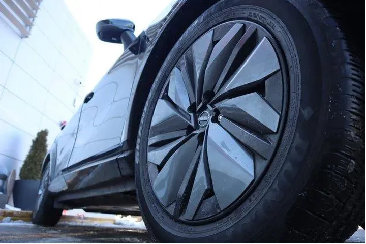 $24302 : Nissan Ariya 2025 AWD Engage image 8