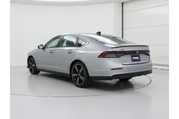 $26998 : Honda Accord Hybrid 2023 Spo image 2