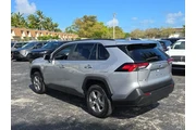 $27990 : Toyota RAV4 Hybrid 2024 AWD thumbnail