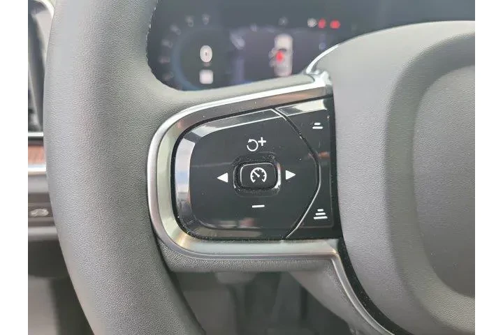 $34500 : Volvo V60 Cross Country 2023 image 5