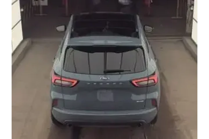 $24955 : Ford Escape 2023 AWD ST-Line image 7