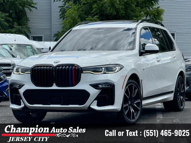 Used 2019 X7 xDrive50i Sports image 1