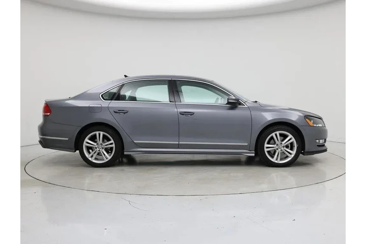 $14998 : Volkswagen Passat 2015 3.6L image 7