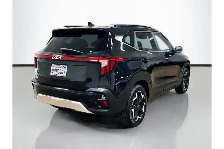 $17952 : Kia Seltos 2024 EX 4dr SUV image 7