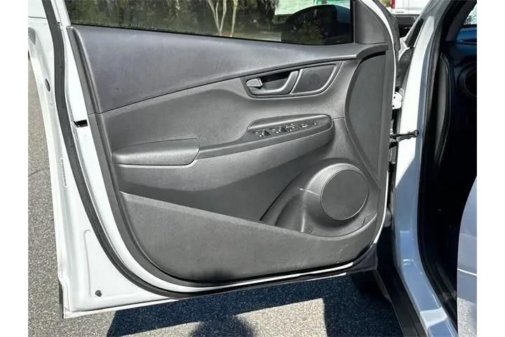 $12598 : Hyundai KONA 2020 SE 4dr Cro image 10