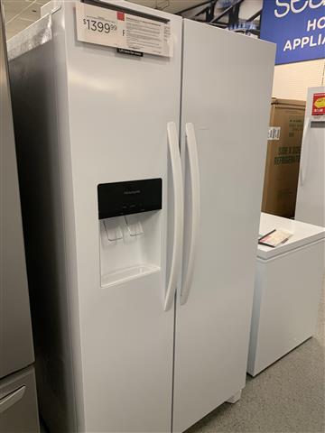 $1000 : Nuevo Refrigerador en caja image 3