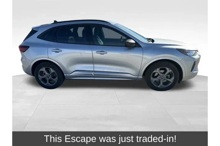 $23893 : Ford Escape 2024 ST-Line 4dr image 1