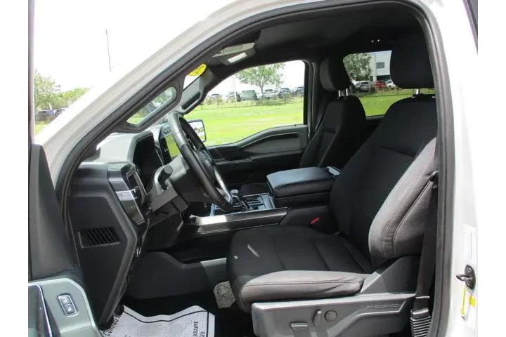 $39995 : Ford F-150 2023 4x2 Lariat 4 image 10