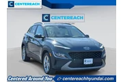 $17555 : Hyundai KONA 2022 AWD SEL 4d thumbnail