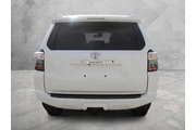 $37598 : Toyota 4Runner 2023 4x4 SR5 thumbnail