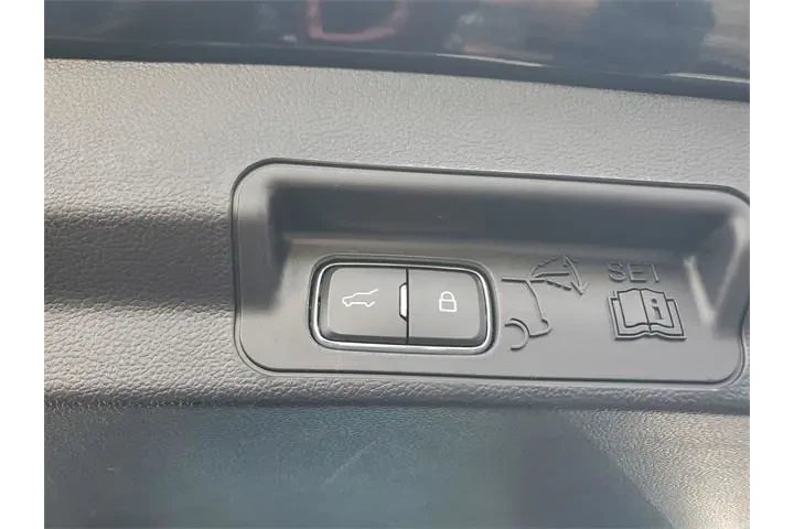 $27990 : Ford Explorer 2022 ST-Line 4 image 8