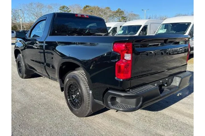 $32700 : Chevrolet Silverado 1500 202 image 4