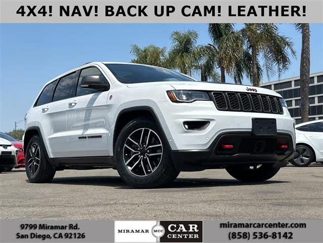 $29997 : 2021 Grand Cherokee Trailhawk image 2